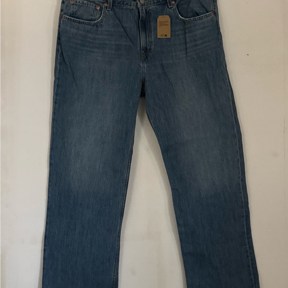 Levi's Womens Low Pro Straight Jeans in Classic Blue